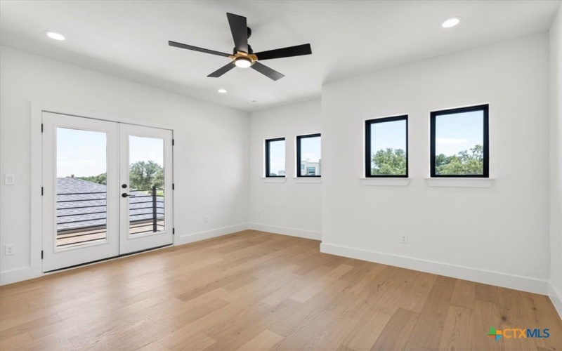 1000 Southlake Ranch Road, Georgetown, TX 78628, 6 Bedrooms Bedrooms, ,5 BathroomsBathrooms,Residential,For Sale,1000 Southlake Ranch Road,582612