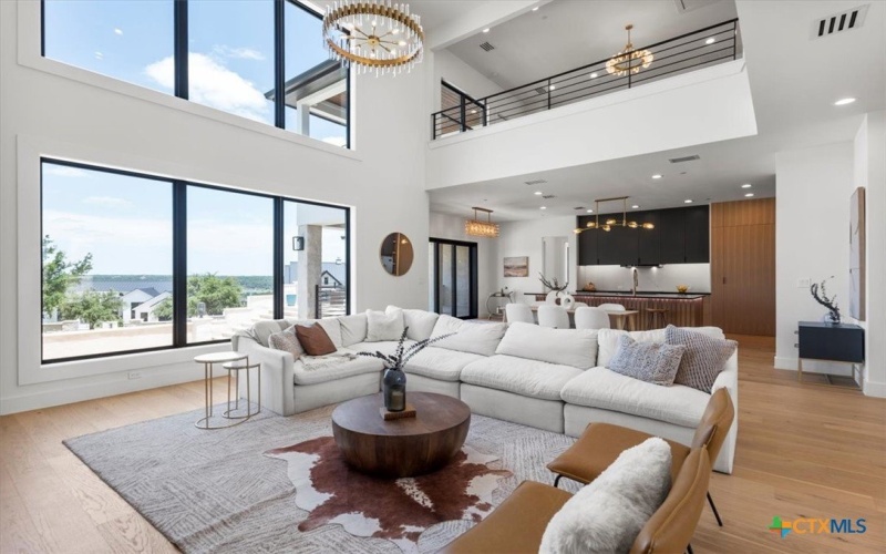 1000 Southlake Ranch Road, Georgetown, TX 78628, 6 Bedrooms Bedrooms, ,5 BathroomsBathrooms,Residential,For Sale,1000 Southlake Ranch Road,582612