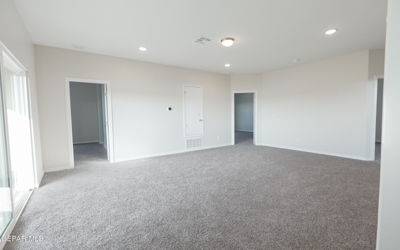 15261 Conviction Avenue, El Paso, TX 79938, 6 Bedrooms Bedrooms, ,3 BathroomsBathrooms,Residential,For Sale,15261 Conviction Avenue,924180