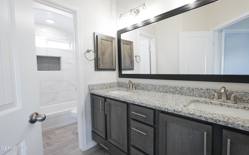 15261 Conviction Avenue, El Paso, TX 79938, 6 Bedrooms Bedrooms, ,3 BathroomsBathrooms,Residential,For Sale,15261 Conviction Avenue,924180