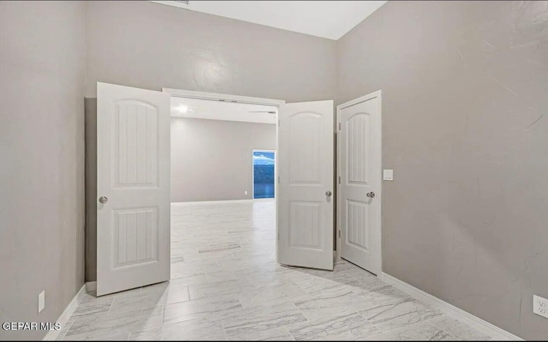 15121 Conviction Avenue, El Paso, TX 79938, 5 Habitaciones Habitaciones , ,3 BañosBaños,Residential,En Venta,15121 Conviction Avenue,924183