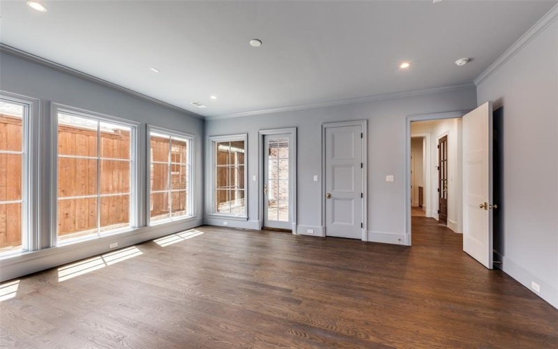7538 Centenary Avenue, Dallas, TX 75225, 5 Bedrooms Bedrooms, ,6 BathroomsBathrooms,Residential,For Sale,7538 Centenary Avenue,20917687