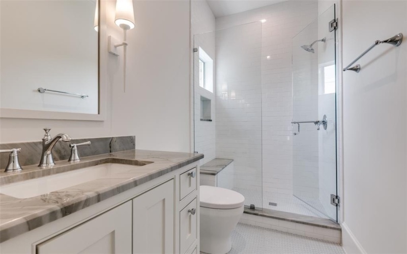 7538 Centenary Avenue, Dallas, TX 75225, 5 Bedrooms Bedrooms, ,6 BathroomsBathrooms,Residential,For Sale,7538 Centenary Avenue,20917687