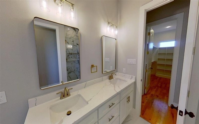 8300 Kelly Lane, Alvarado, TX 76009, 4 Bedrooms Bedrooms, ,2 BathroomsBathrooms,Residential,For Sale,8300 Kelly Lane,20939448