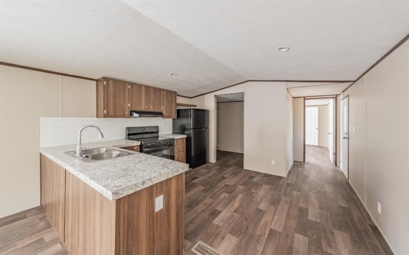 12 Meadow Pond Court, Bridgeport, TX 76426, 3 Habitaciones Habitaciones , ,2 BañosBaños,Residential,En Venta,12 Meadow Pond Court,20955126