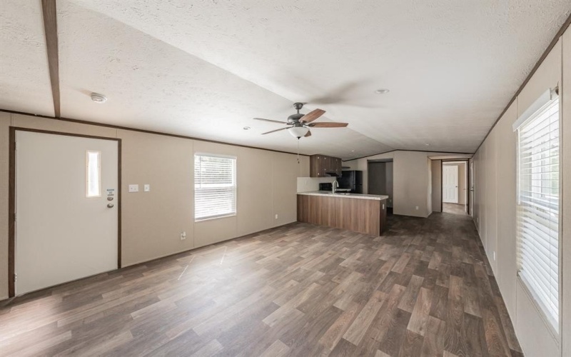 12 Meadow Pond Court, Bridgeport, TX 76426, 3 Habitaciones Habitaciones , ,2 BañosBaños,Residential,En Venta,12 Meadow Pond Court,20955126