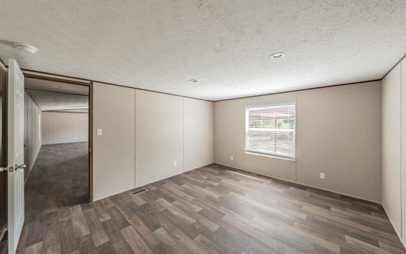 12 Meadow Pond Court, Bridgeport, TX 76426, 3 Habitaciones Habitaciones , ,2 BañosBaños,Residential,En Venta,12 Meadow Pond Court,20955126