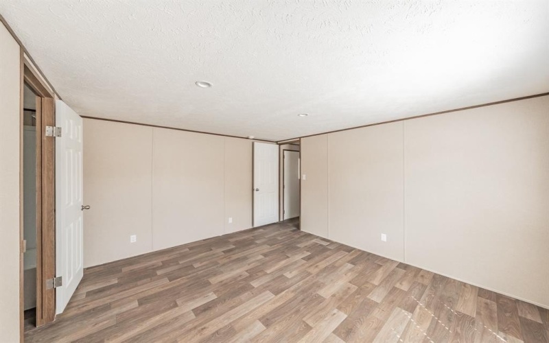12 Meadow Pond Court, Bridgeport, TX 76426, 3 Habitaciones Habitaciones , ,2 BañosBaños,Residential,En Venta,12 Meadow Pond Court,20955126