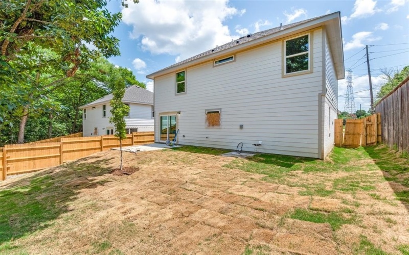 1619 E Woodin Boulevard, Dallas, TX 75203, 4 Bedrooms Bedrooms, ,2 BathroomsBathrooms,Residential,For Sale,1619 E Woodin Boulevard,20960106