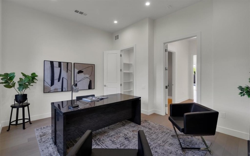 3932 Cortez Drive, Dallas, TX 75220, 6 Bedrooms Bedrooms, ,6 BathroomsBathrooms,Residential Lease,For Rent,3932 Cortez Drive,20963070