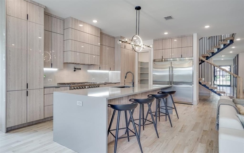 3732 Valley Ridge Road, Dallas, TX 75220, 5 Bedrooms Bedrooms, ,5 BathroomsBathrooms,Residential Lease,For Rent,3732 Valley Ridge Road,20963103