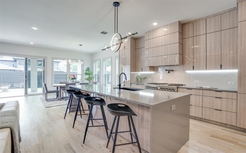 3732 Valley Ridge Road, Dallas, TX 75220, 5 Bedrooms Bedrooms, ,5 BathroomsBathrooms,Residential Lease,For Rent,3732 Valley Ridge Road,20963103