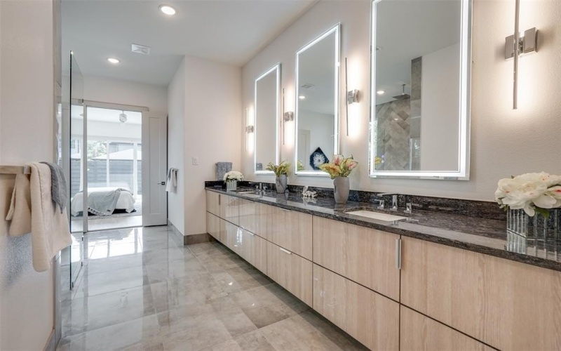 3732 Valley Ridge Road, Dallas, TX 75220, 5 Bedrooms Bedrooms, ,5 BathroomsBathrooms,Residential Lease,For Rent,3732 Valley Ridge Road,20963103