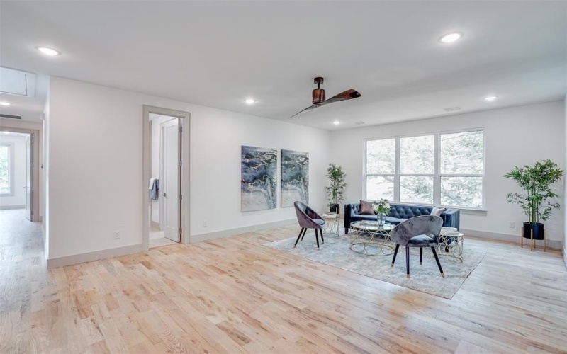 3732 Valley Ridge Road, Dallas, TX 75220, 5 Bedrooms Bedrooms, ,5 BathroomsBathrooms,Residential Lease,For Rent,3732 Valley Ridge Road,20963103