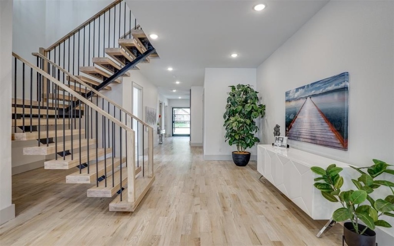 3732 Valley Ridge Road, Dallas, TX 75220, 5 Bedrooms Bedrooms, ,5 BathroomsBathrooms,Residential Lease,For Rent,3732 Valley Ridge Road,20963103