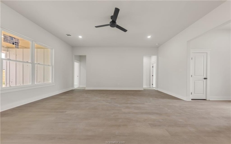 4000 Etonbury Avenue, College Station, TX 77845, 3 Habitaciones Habitaciones , ,3 BañosBaños,Residential,En Venta,4000 Etonbury Avenue,25002457
