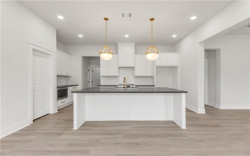 4004 Etonbury Avenue, College Station, TX 77845, 3 Habitaciones Habitaciones , ,2 BañosBaños,Residential,En Venta,4004 Etonbury Avenue,25003109
