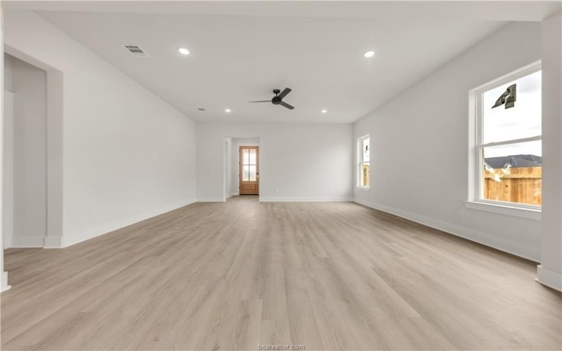 4004 Etonbury Avenue, College Station, TX 77845, 3 Habitaciones Habitaciones , ,2 BañosBaños,Residential,En Venta,4004 Etonbury Avenue,25003109