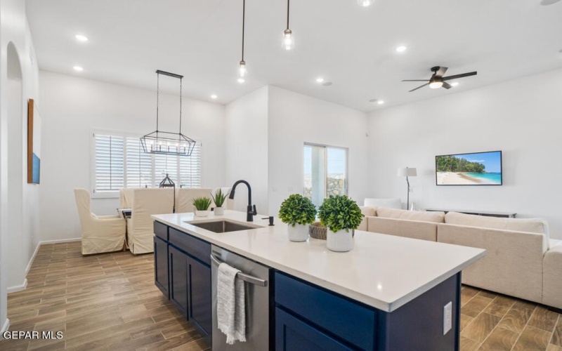 1449 Indigo Sky Street, El Paso, TX 79928, 3 Bedrooms Bedrooms, ,2 BathroomsBathrooms,Residential,For Sale,1449 Indigo Sky Street,924221