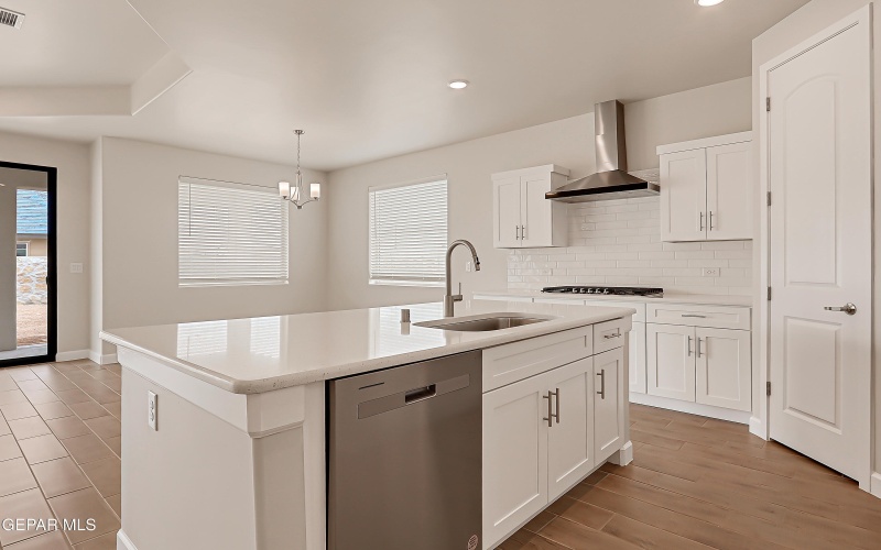 912 Pettus Place, El Paso, TX 79928, 4 Bedrooms Bedrooms, ,2 BathroomsBathrooms,Residential,For Sale,912 Pettus Place,924247