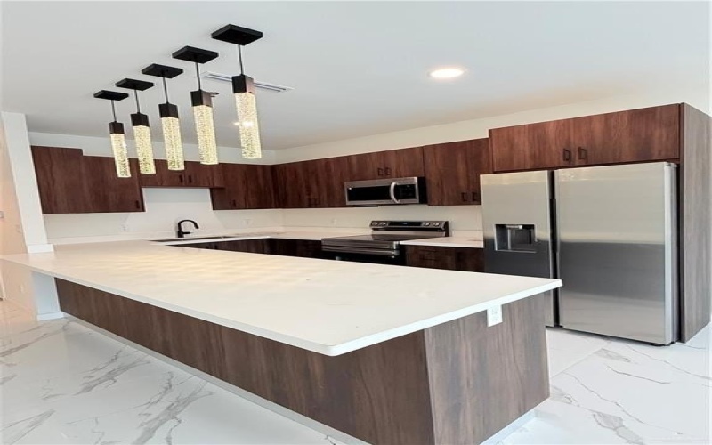 3018 S K Center Street #2, McAllen, TX 78503, 3 Bedrooms Bedrooms, ,2 BathroomsBathrooms,Residential Lease,For Rent,3018 S K Center Street,473319