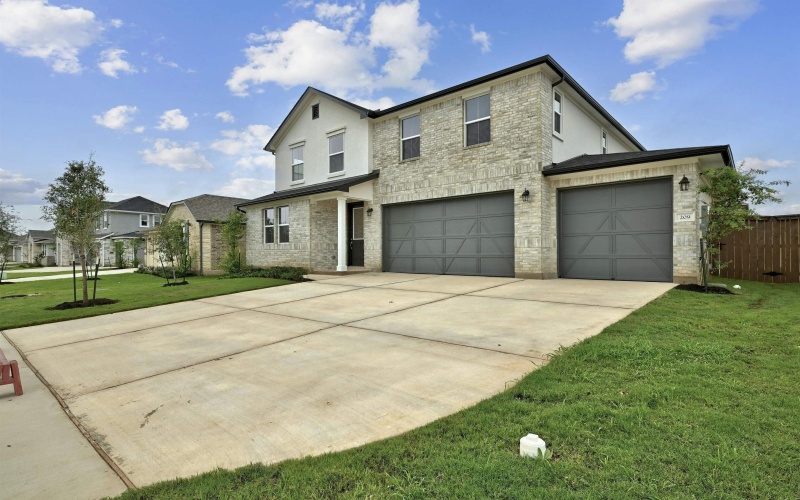 209 Fiddleneck Road, Marble Falls, TX 78654, 4 Bedrooms Bedrooms, ,3 BathroomsBathrooms,Residential,For Sale,209 Fiddleneck Road,173752