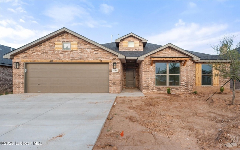 10703 Beaufort Avenue, Lubbock, TX 79424, 4 Habitaciones Habitaciones , ,3 BañosBaños,Residential,En Venta,10703 Beaufort Avenue,202555990