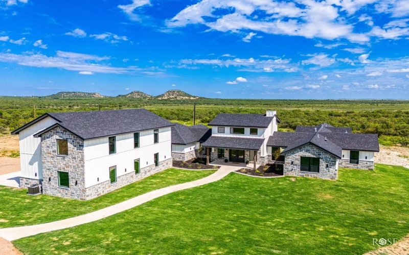 6080 Tumbleweed Dr, San Angelo, TX 76904, 4 Bedrooms Bedrooms, ,6 BathroomsBathrooms,Residential,For Sale,6080 Tumbleweed Dr,127768