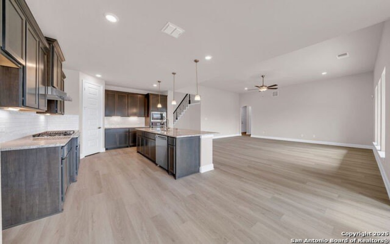 409 Canton Chase, Cibolo, TX 78108, 5 Habitaciones Habitaciones , ,5 BañosBaños,Residential,En Venta,409 Canton Chase,1808875