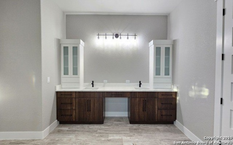 1501 Tramonto, New Braunfels, TX 78132, 4 Habitaciones Habitaciones , ,3 BañosBaños,Residential,En Venta,1501 Tramonto,1846978
