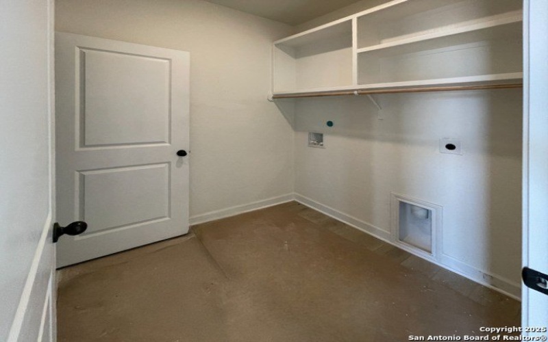 145 Beveridge, Seguin, TX 78155, 4 Habitaciones Habitaciones , ,2 BañosBaños,Residential,En Venta,145 Beveridge,1874021