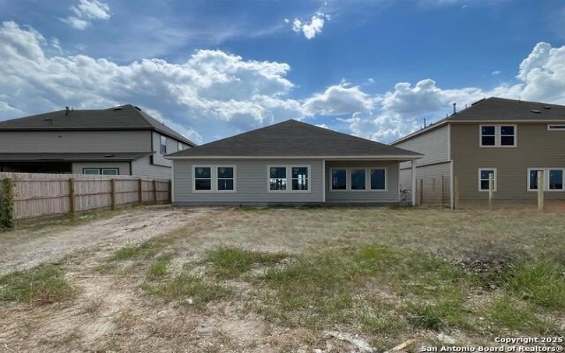 138 Beveridge, Seguin, TX 78155, 3 Bedrooms Bedrooms, ,2 BathroomsBathrooms,Residential,For Sale,138 Beveridge,1874119