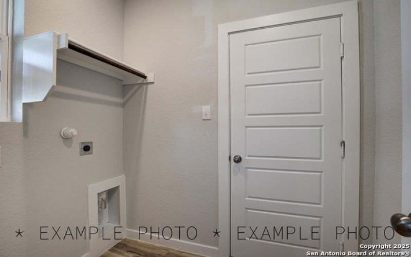 5615 Frederick Bluff, Von Ormy, TX 78073, 3 Bedrooms Bedrooms, ,2 BathroomsBathrooms,Residential,For Sale,5615 Frederick Bluff,1874158