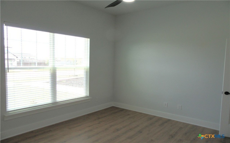 5244 Camargue Drive, Belton, TX 76513, 4 Bedrooms Bedrooms, ,3 BathroomsBathrooms,Residential,For Sale,5244 Camargue Drive,581121
