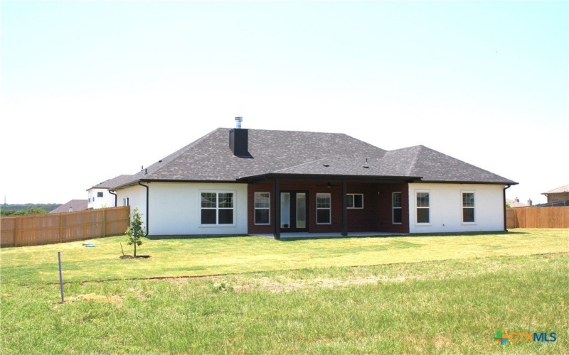 5244 Camargue Drive, Belton, TX 76513, 4 Bedrooms Bedrooms, ,3 BathroomsBathrooms,Residential,For Sale,5244 Camargue Drive,581121
