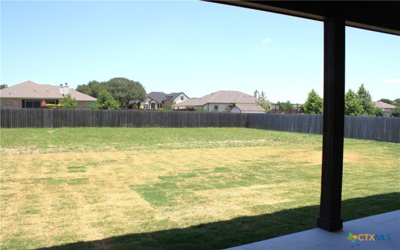 5244 Camargue Drive, Belton, TX 76513, 4 Bedrooms Bedrooms, ,3 BathroomsBathrooms,Residential,For Sale,5244 Camargue Drive,581121