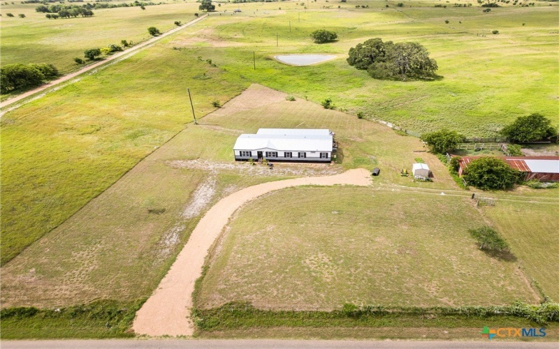 744 E Wiedemann Road, Flatonia, TX 78941, 4 Habitaciones Habitaciones , ,2 BañosBaños,Residential,En Venta,744 E Wiedemann Road,582580