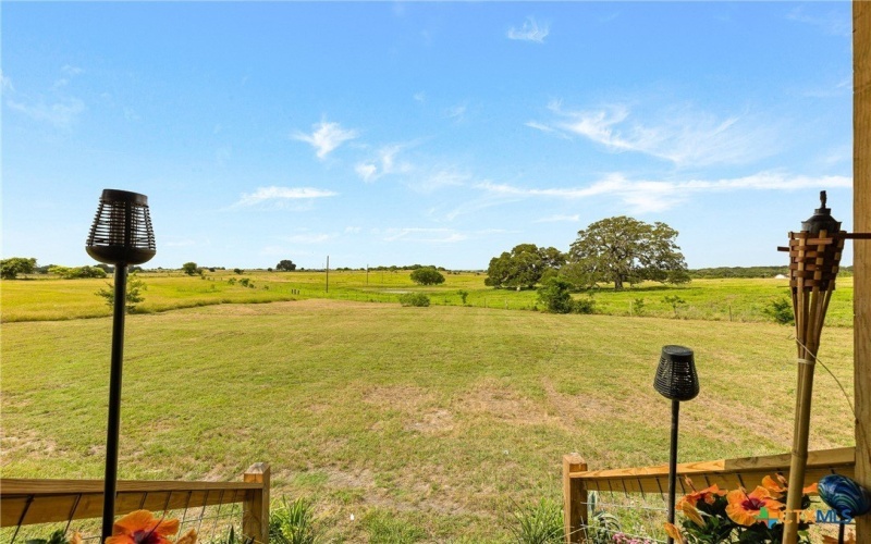 744 E Wiedemann Road, Flatonia, TX 78941, 4 Habitaciones Habitaciones , ,2 BañosBaños,Residential,En Venta,744 E Wiedemann Road,582580