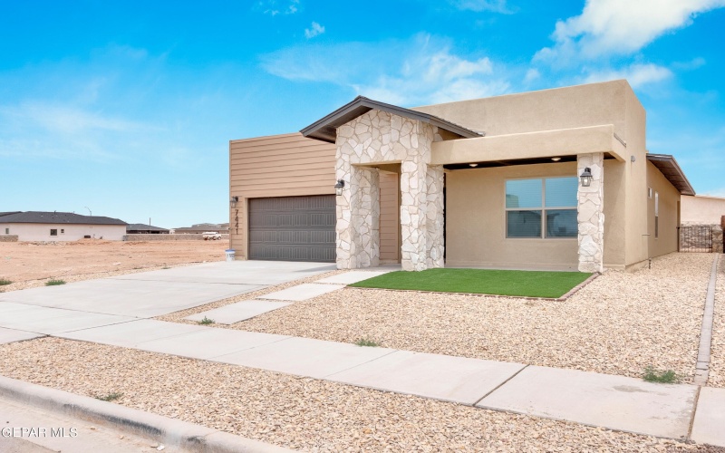 13868 Carolina Ponce Avenue, Horizon City, TX 79928, 4 Bedrooms Bedrooms, ,2 BathroomsBathrooms,Residential,For Sale,13868 Carolina Ponce Avenue,924255