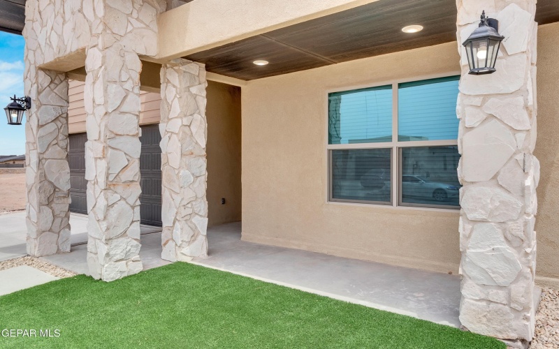 13868 Carolina Ponce Avenue, Horizon City, TX 79928, 4 Bedrooms Bedrooms, ,2 BathroomsBathrooms,Residential,For Sale,13868 Carolina Ponce Avenue,924255