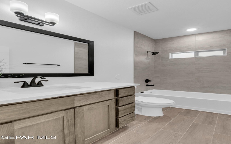 13868 Carolina Ponce Avenue, Horizon City, TX 79928, 4 Bedrooms Bedrooms, ,2 BathroomsBathrooms,Residential,For Sale,13868 Carolina Ponce Avenue,924255