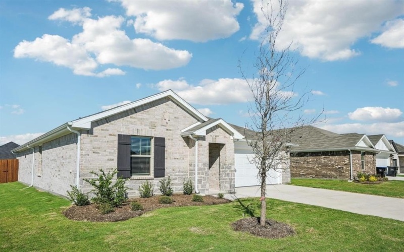 240 Canyon Oaks Drive, Greenville, TX 75402, 3 Habitaciones Habitaciones , ,2 BañosBaños,Residential,En Venta,240 Canyon Oaks Drive,20867637