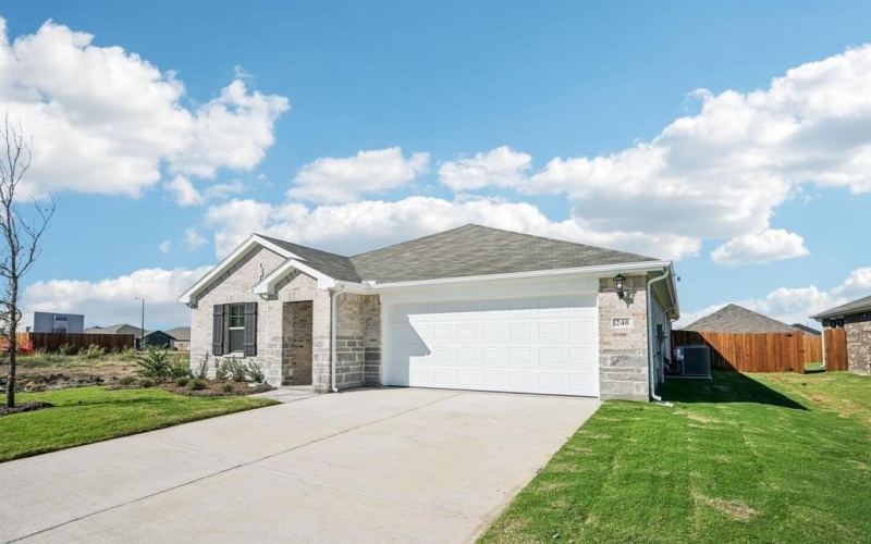 240 Canyon Oaks Drive, Greenville, TX 75402, 3 Habitaciones Habitaciones , ,2 BañosBaños,Residential,En Venta,240 Canyon Oaks Drive,20867637