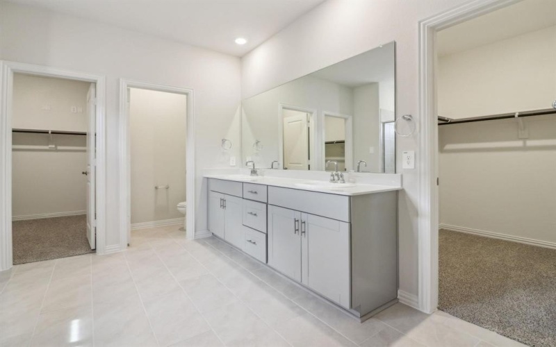 235 Canyon Oaks Drive, Greenville, TX 75402, 4 Habitaciones Habitaciones , ,3 BañosBaños,Residential,En Venta,235 Canyon Oaks Drive,20867643