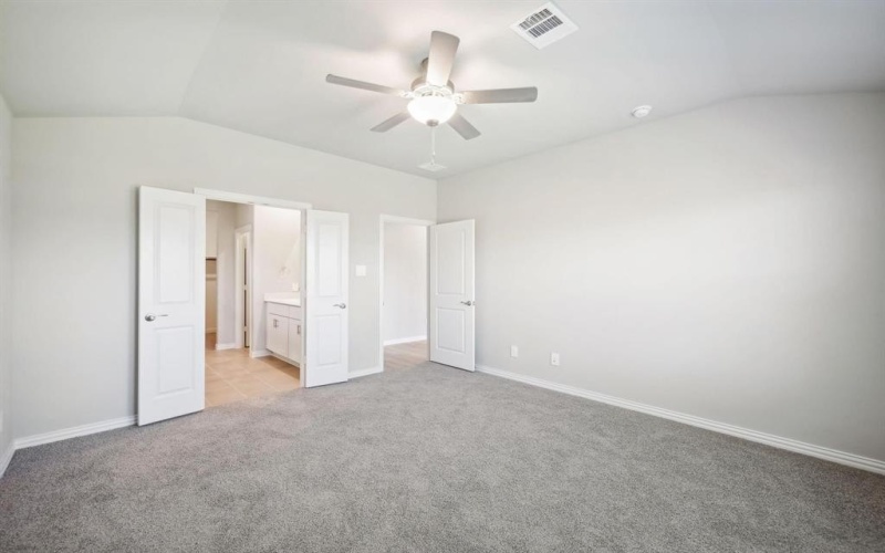 230 Sugarlands Drive, Greenville, TX 75402, 3 Bedrooms Bedrooms, ,2 BathroomsBathrooms,Residential,For Sale,230 Sugarlands Drive,20911765