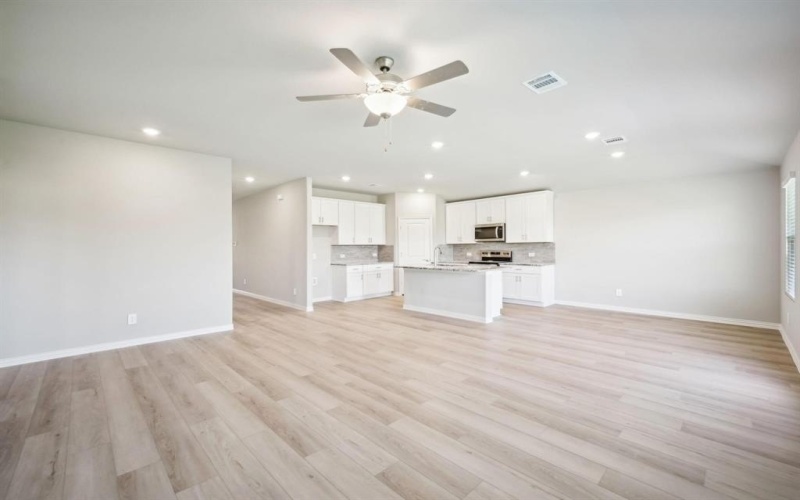 230 Sugarlands Drive, Greenville, TX 75402, 3 Bedrooms Bedrooms, ,2 BathroomsBathrooms,Residential,For Sale,230 Sugarlands Drive,20911765
