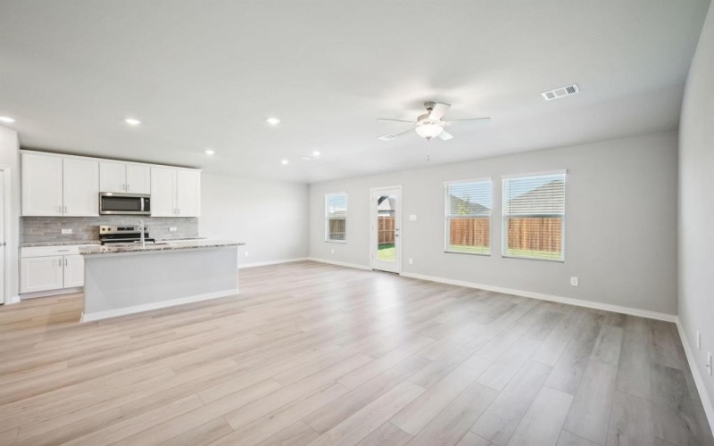 230 Sugarlands Drive, Greenville, TX 75402, 3 Bedrooms Bedrooms, ,2 BathroomsBathrooms,Residential,For Sale,230 Sugarlands Drive,20911765