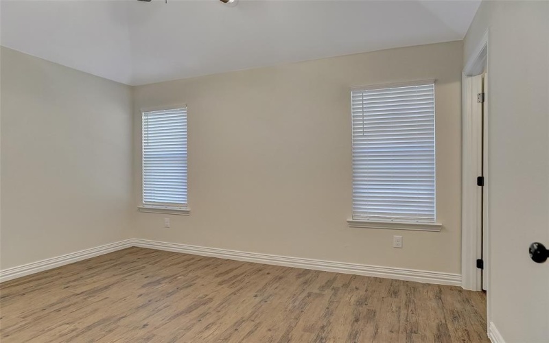925 N Barrett Avenue, Denison, TX 75020, 3 Habitaciones Habitaciones , ,2 BañosBaños,Residential Lease,En Alquiler,925 N Barrett Avenue,20964272