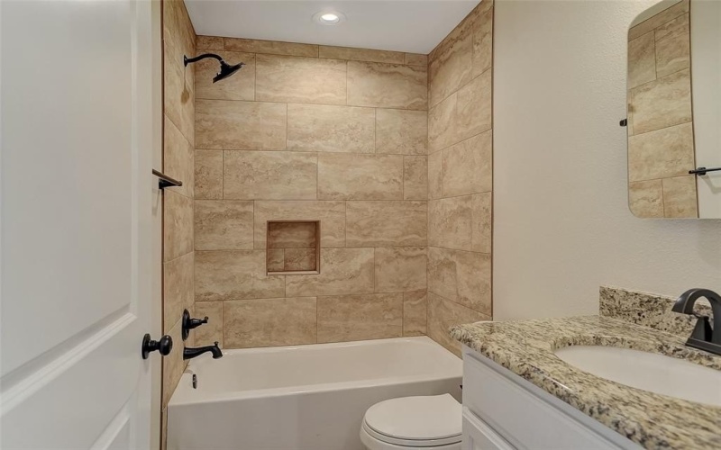 925 N Barrett Avenue, Denison, TX 75020, 3 Habitaciones Habitaciones , ,2 BañosBaños,Residential Lease,En Alquiler,925 N Barrett Avenue,20964272