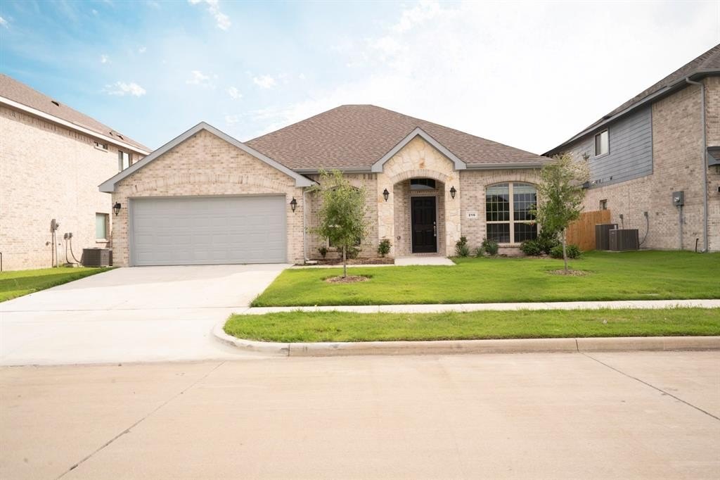 216 Painted Trail, Forney, TX 75126, 4 Habitaciones Habitaciones , ,2 BañosBaños,Residential Lease,En Alquiler,216 Painted Trail,20964331